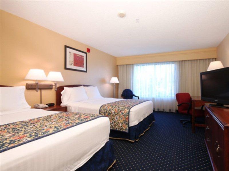 Radisson Hotel Houston Intercontinental Airport North Экстерьер фото