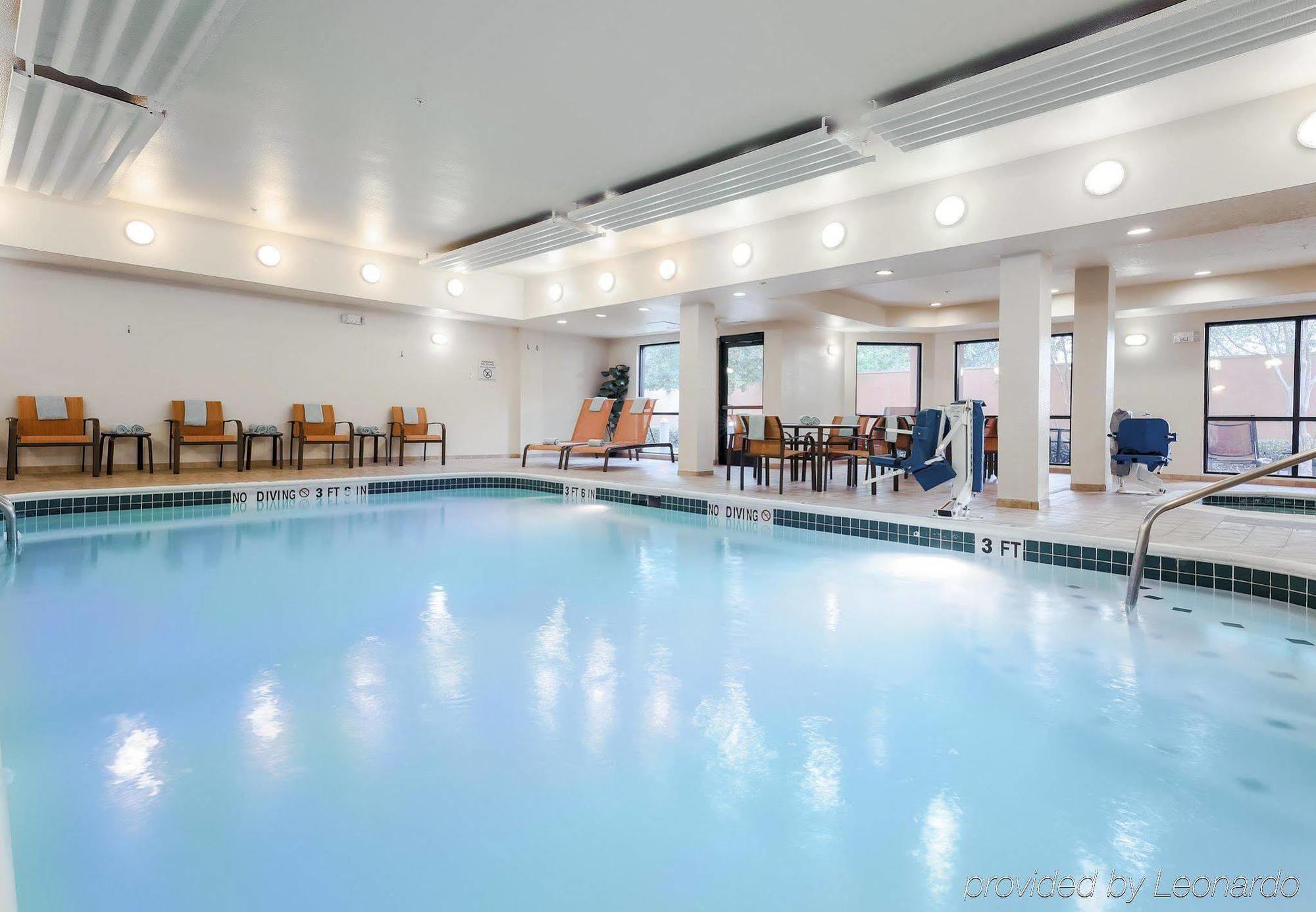 Radisson Hotel Houston Intercontinental Airport North Экстерьер фото