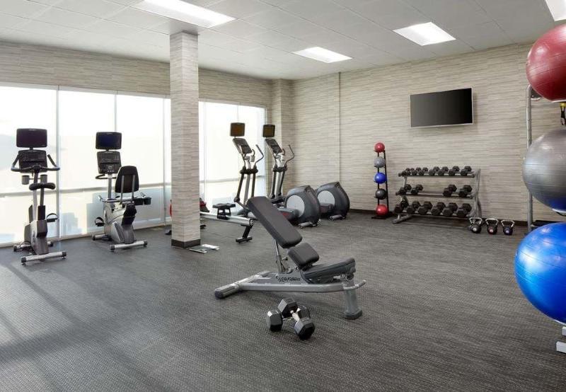 Radisson Hotel Houston Intercontinental Airport North Экстерьер фото