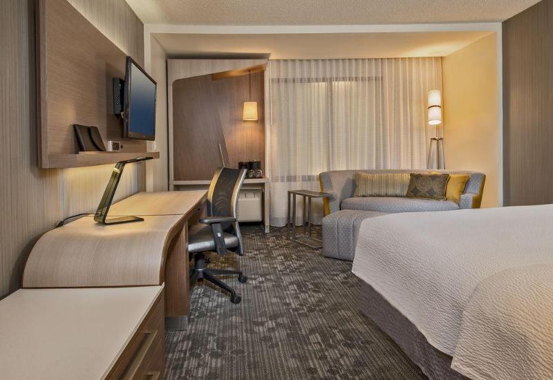 Radisson Hotel Houston Intercontinental Airport North Экстерьер фото